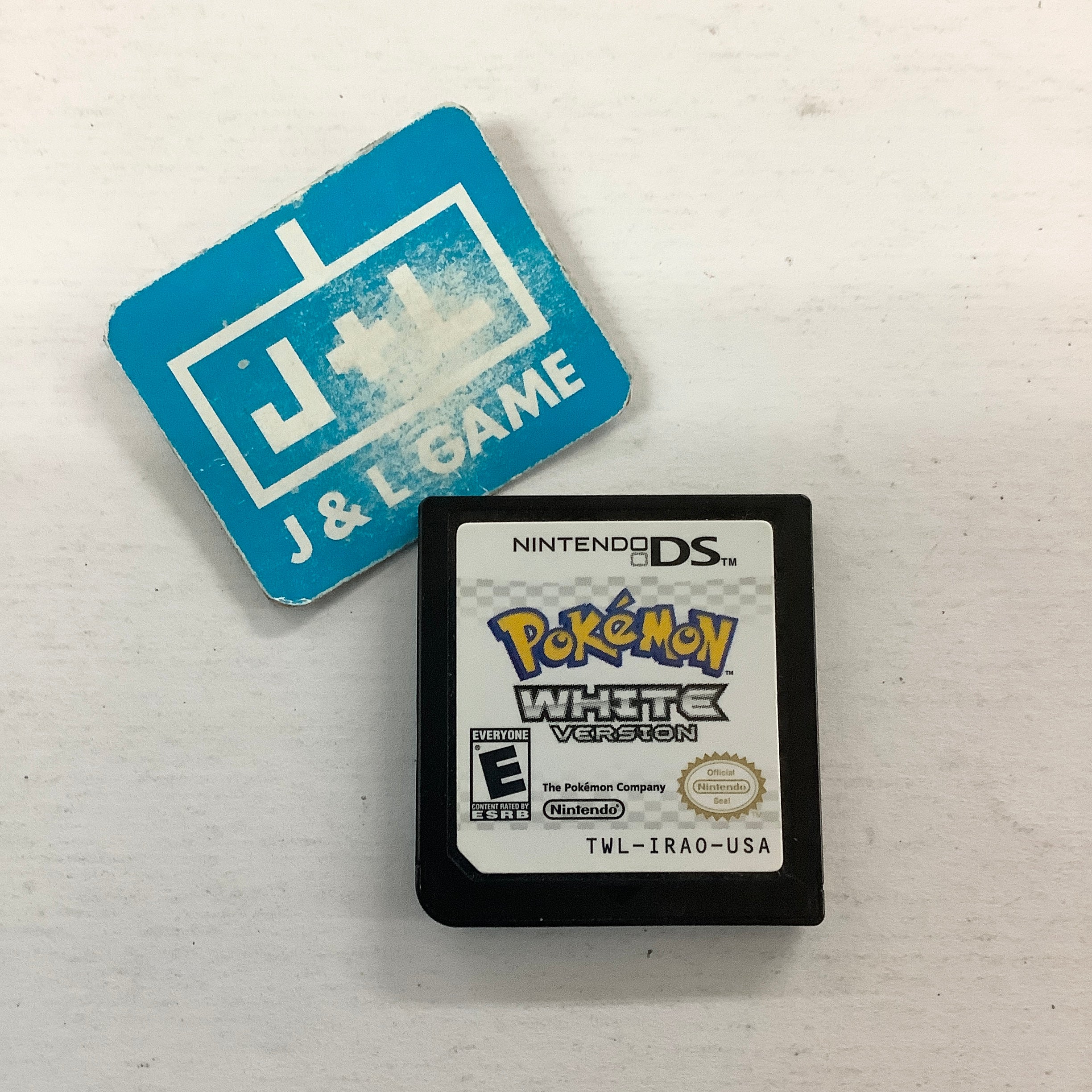 Pokemon White Version - (NDS) Nintendo DS [Pre-Owned] Video Games Nintendo   