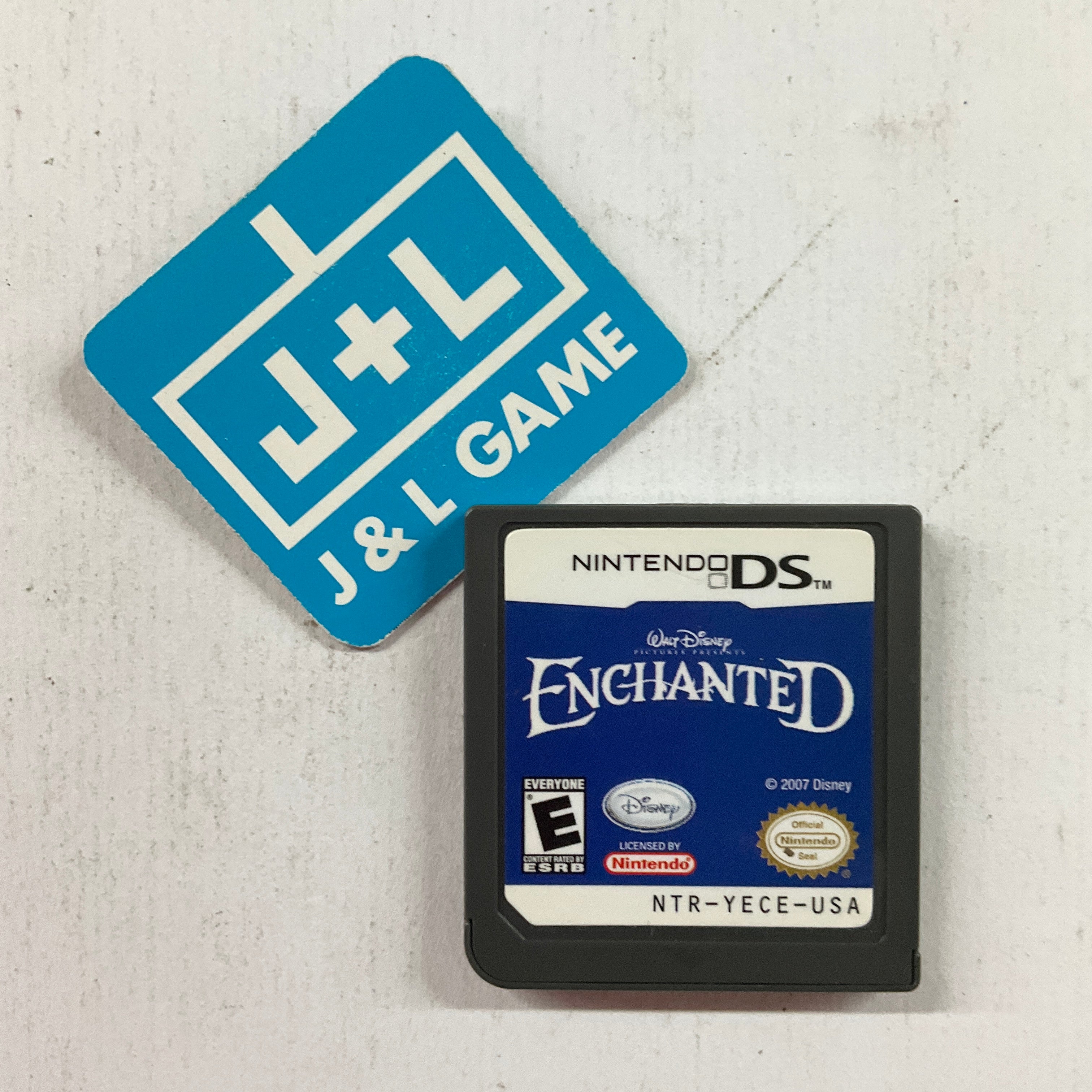 Disney Enchanted - (NDS) Nintendo DS [Pre-Owned] Video Games Disney Interactive Studios   