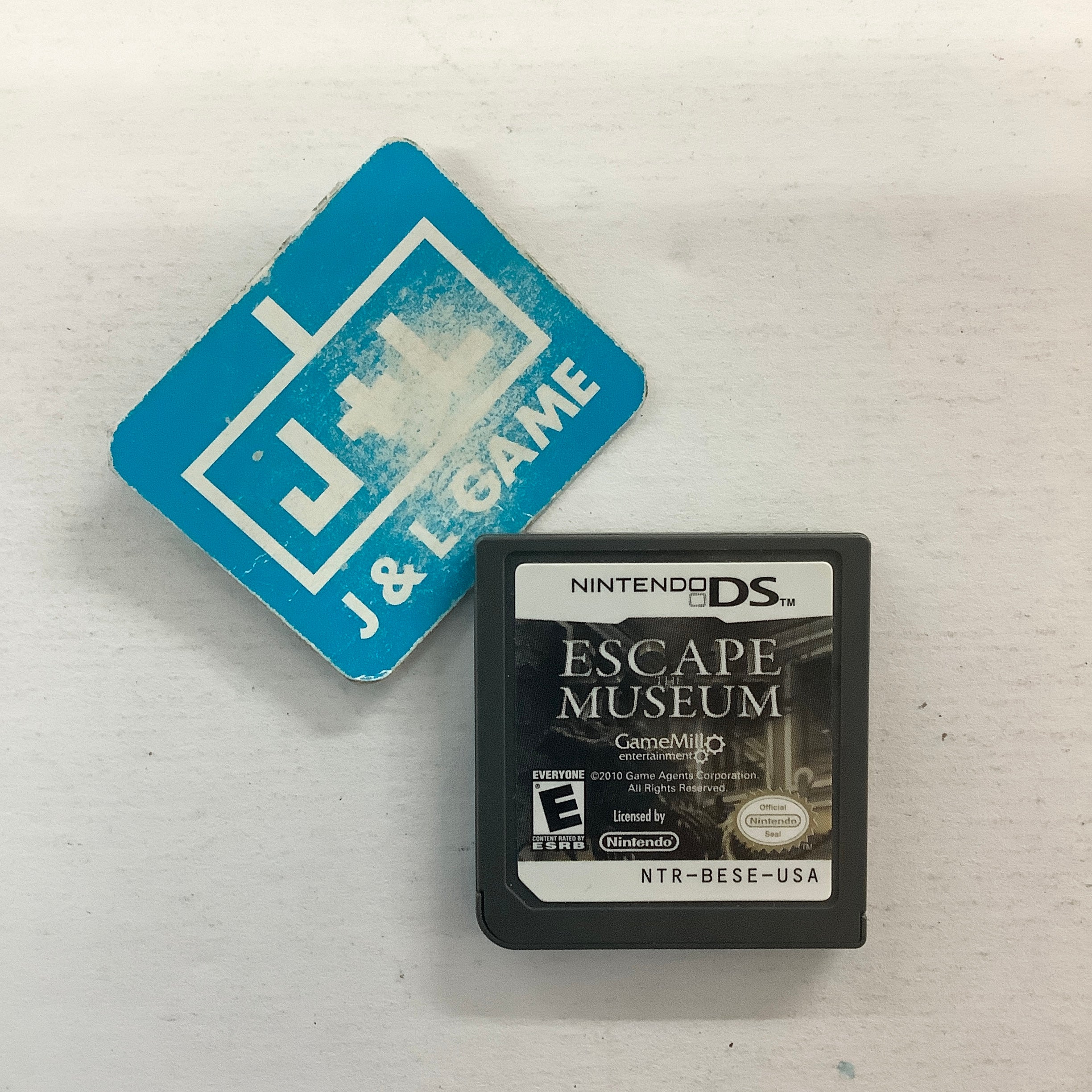 Escape the Museum - (NDS) Nintendo DS [Pre-Owned] Video Games GameMill Publishing   