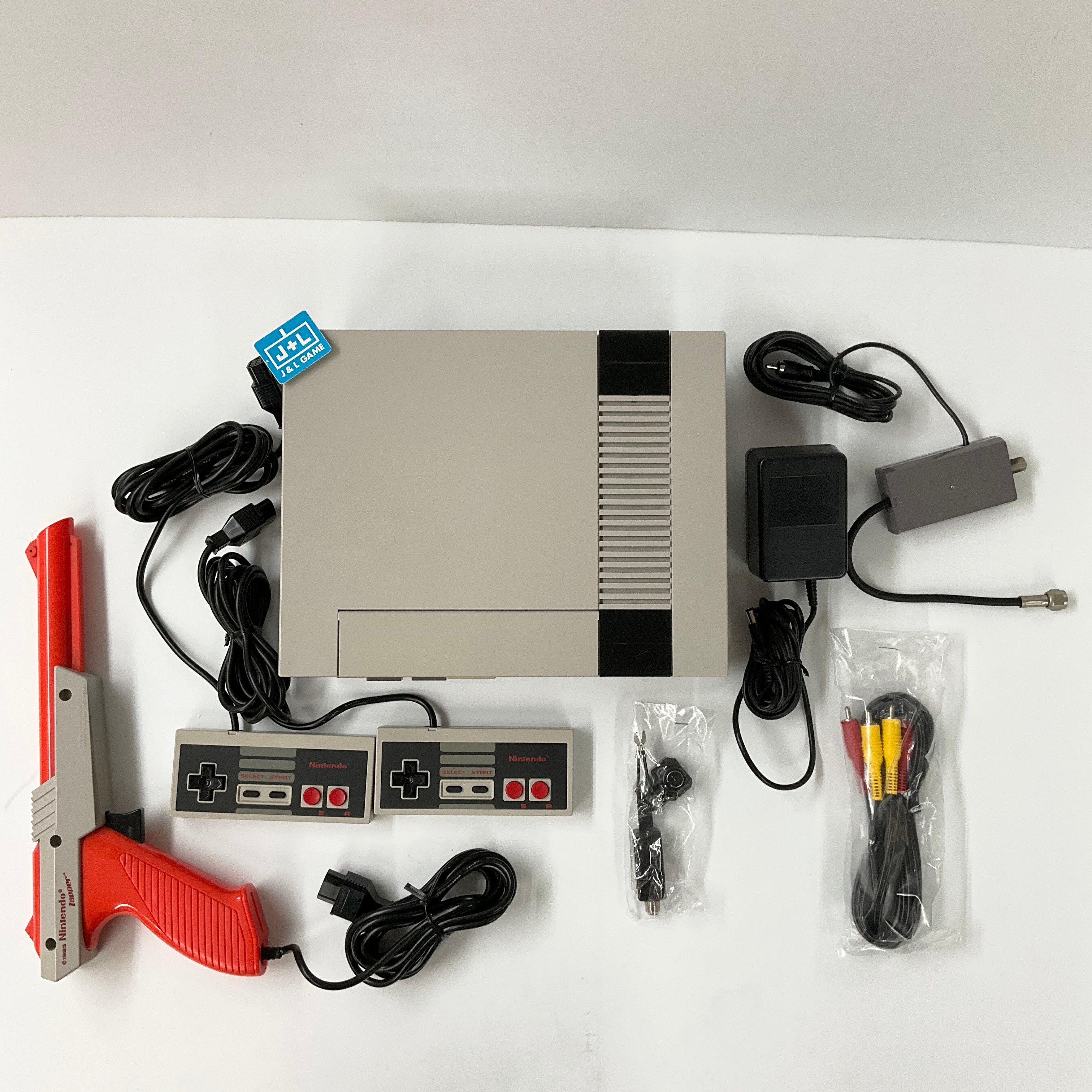 Nintendo Entertainment System Action Set - (NES) Nintendo Entertainment System [Pre-Owned] Consoles Alcon Laboratories, Inc   