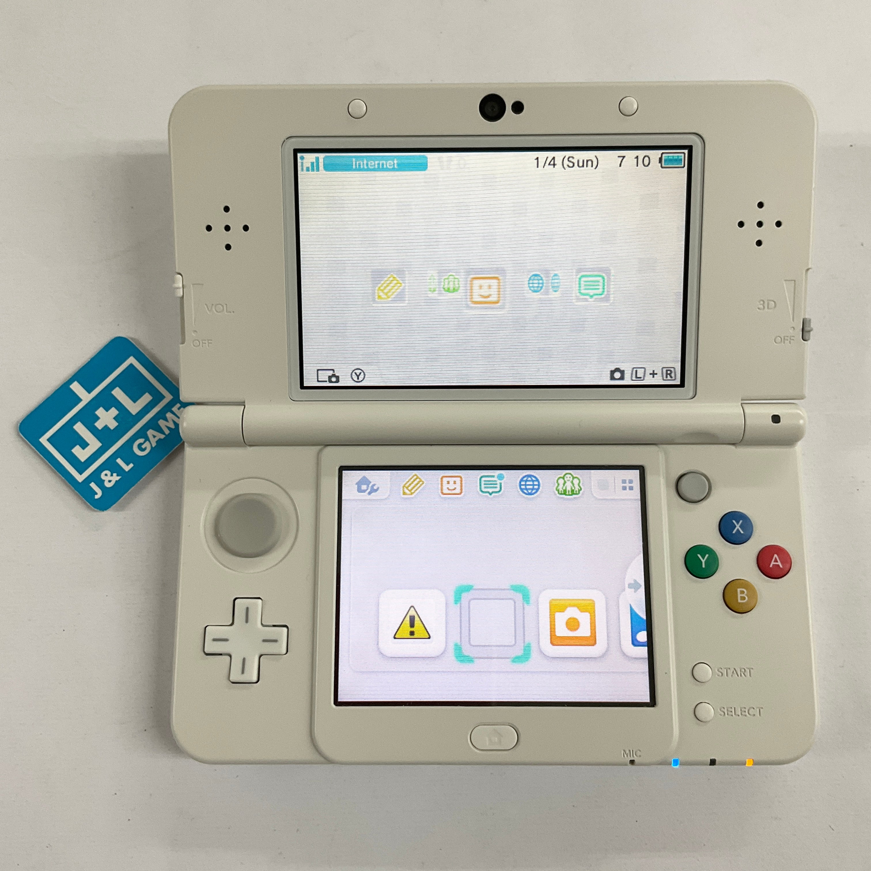 Nintendo New 3DS Console (Mario White) - Nintendo 3DS [Pre-Owned] Consoles Nintendo   